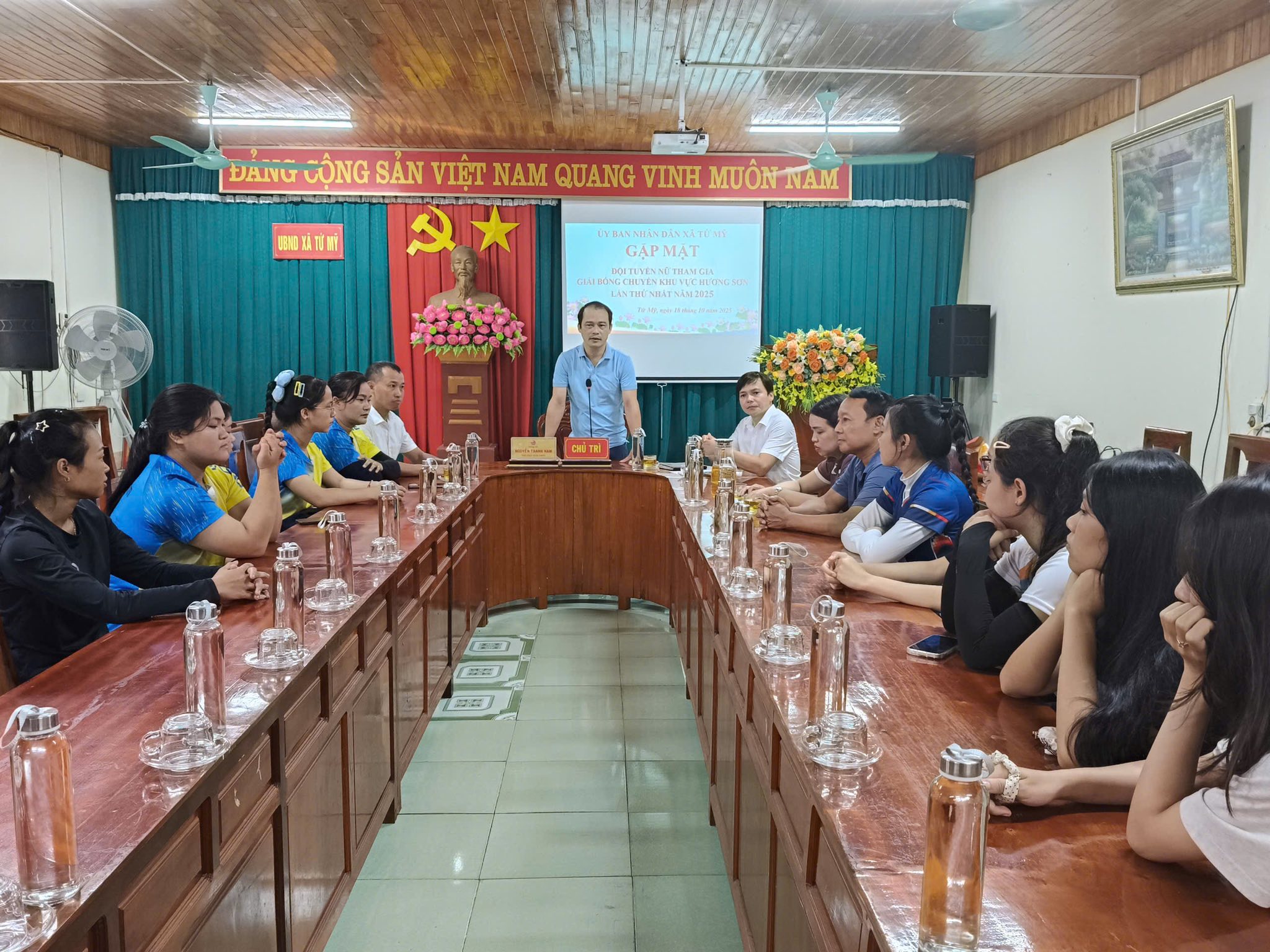 Tiếp Lửa Quyết Tâm: 