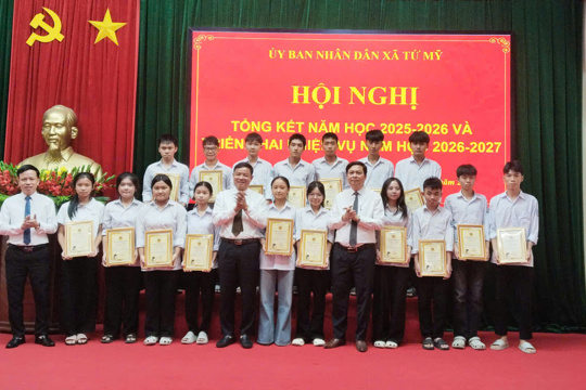 Tứ Mỹ tổng kết năm học 2025 - 2026, triển khai nhiệm vụ năm học mới