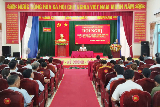 UBND xã Tứ Mỹ tổ chức hội nghị hướng dẫn lấy ý kiến Nhân dân về sắp xếp thôn trên địa bàn xã