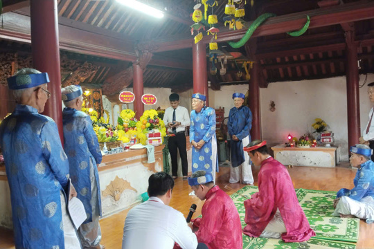 Linh thiêng Lễ hội truyền thống Đền Cả ở xã Tứ Mỹ