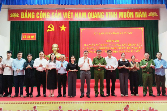Tứ Mỹ ra mắt mô hình “Chung tay quản lý, giáo dục, giúp đỡ người tái hòa nhập cộng đồng”
