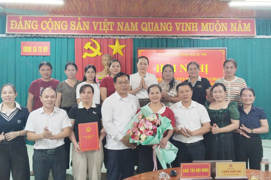 Xã Tứ Mỹ kiện toàn đội ngũ nhân viên y tế thôn sau sáp nhập