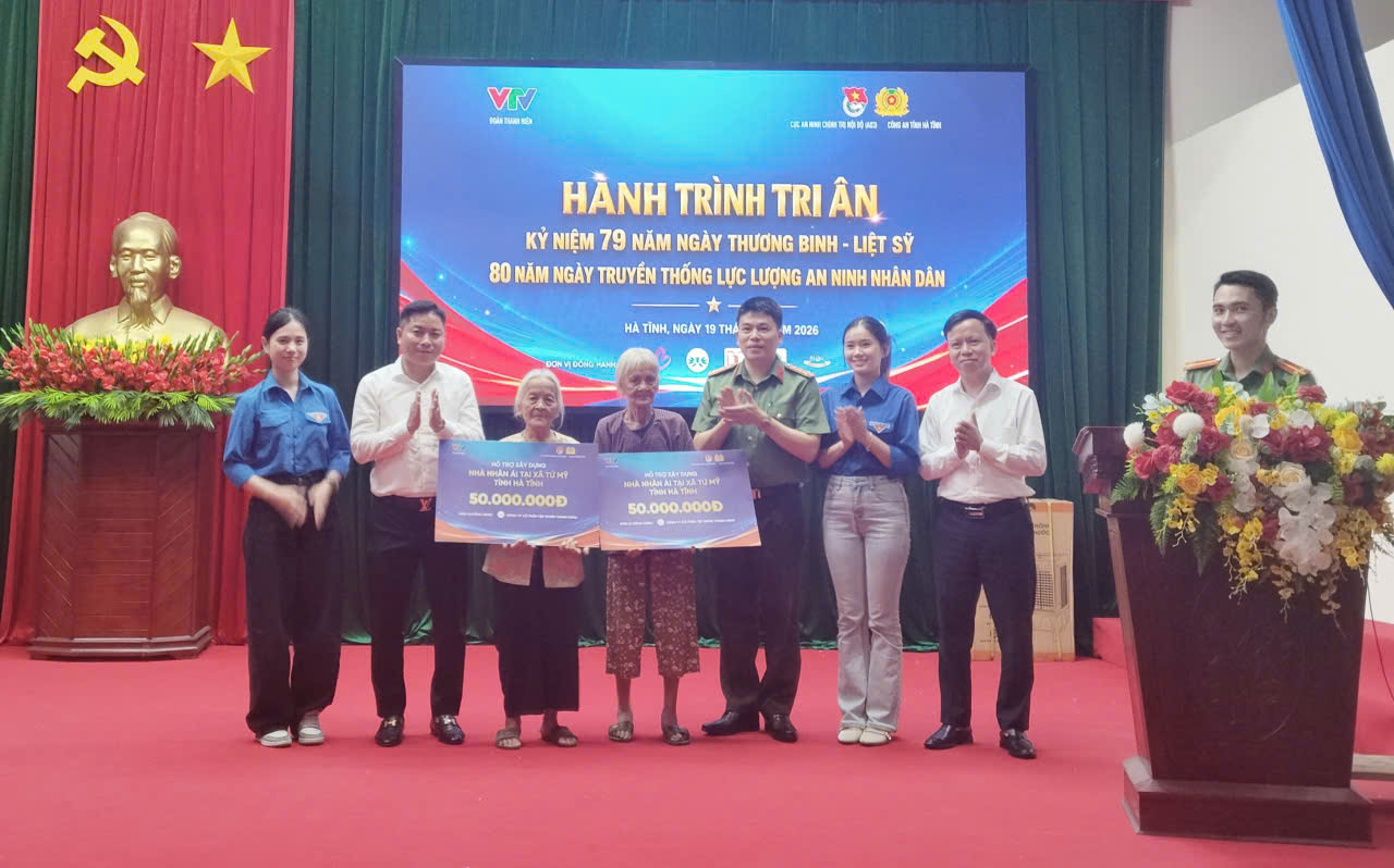 Tuổi trẻ lực lượng Công an và Đài Truyền hình Việt Nam nối dài "Hành trình tri ân" tại Tứ Mỹ
